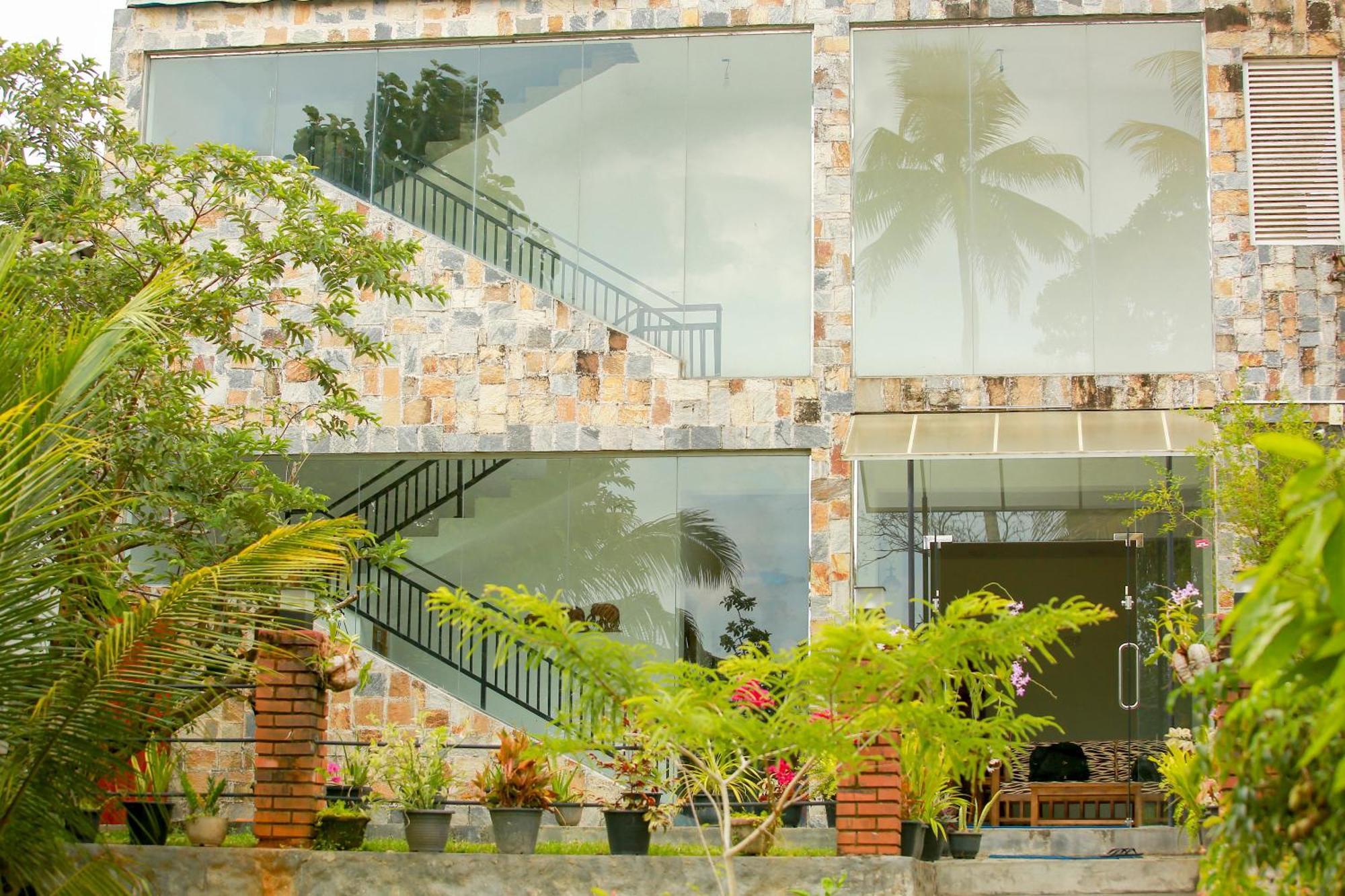 The Blue Haze Weligama Hotell Exteriör bild